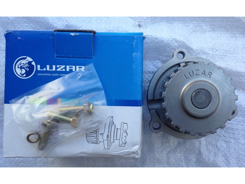 Купить Помпа водяная Сенс на Ланос, Сенс в Украине