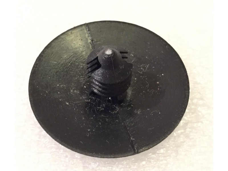 Купить Пистон утеплителя капота на Ланос, Сенс в Украине