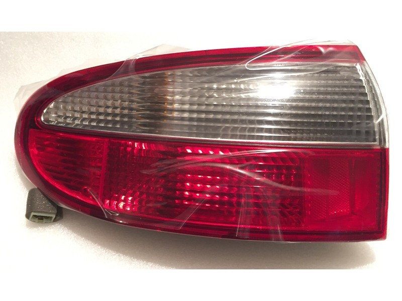 Купити Ліхтар лівий зовнішній хетчбек на Ланос, Сенс в Україні