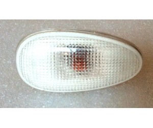 Повторитель поворотов белый Ланос / Сенс