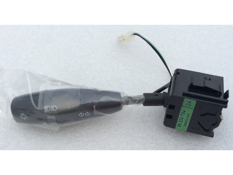 Купить Переключатель поворотов на Ланос, Сенс в Украине